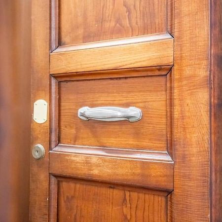 Cucchiari Suite 7B Модена Екстер'єр фото