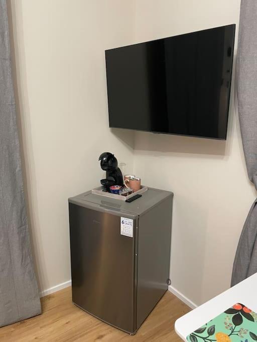 Cucchiari Suite 7B Модена Екстер'єр фото